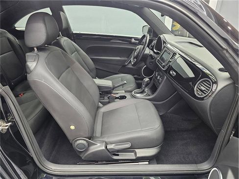 Used 2016 Volkswagen Beetle 1.8T SEL w/ Lighting Package image 12