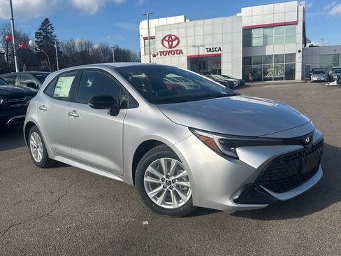 New 2026 Toyota Corolla SE image 1