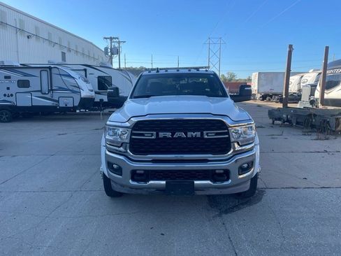 Used 2024 RAM 4500 SLT w/ Quick Order Package 2YG SLT RWD image 14