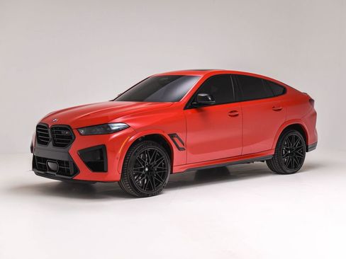 Used 2025 BMW X6 M Competition w/ Executive Package image 7