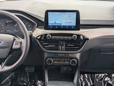 Used 2022 Ford Escape SEL FWD image 14