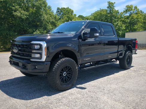 Used 2024 Ford F350 Lariat w/ Lariat Ultimate Package AWD/4WD image 6