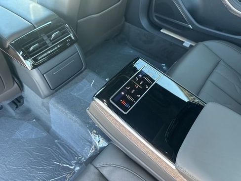 New 2026 Audi A8 L 3.0T image 14