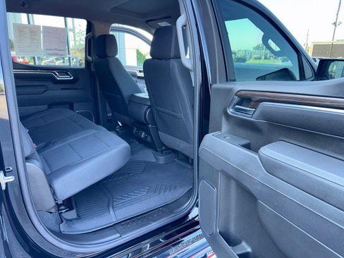 Used 2025 Chevrolet Silverado 1500 LT AWD/4WD image 28