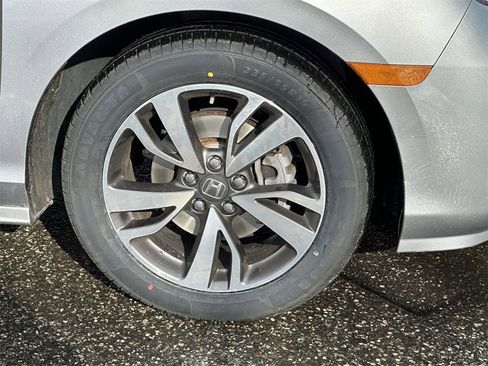Certified 2023 Honda Odyssey Touring image 6