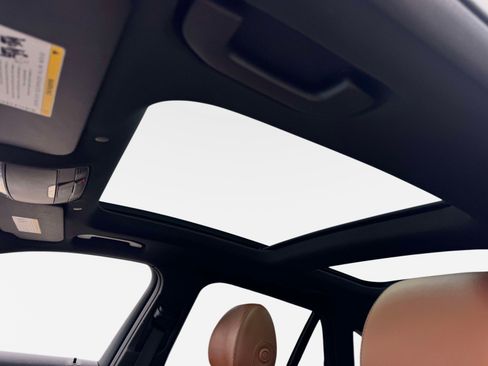 Used 2021 Mercedes-Benz GLC 43 AMG 4MATIC image 26