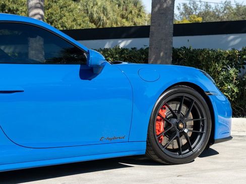 Used 2026 Porsche 911 Carrera GTS image 14