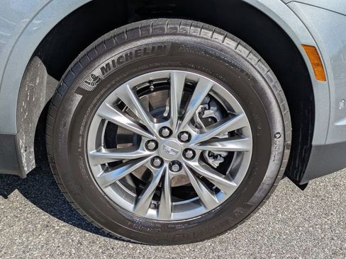 Used 2023 Cadillac XT5 Premium Luxury w/ Technology Package image 11