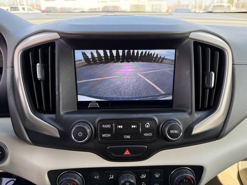 Used 2018 GMC Terrain Denali w/ Comfort Package FWD image 27