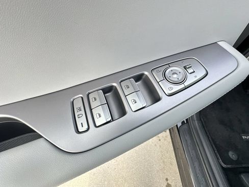 Used 2025 Hyundai Palisade SEL AWD/4WD image 22