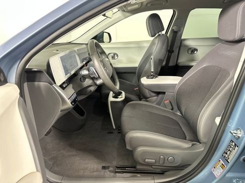 Used 2024 Hyundai Ioniq 5 SEL image 11