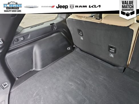 Used 2022 Jeep Grand Cherokee Limited 4xe w/ Luxury Tech Group II AWD/4WD image 36