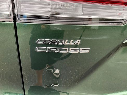 Certified 2023 Toyota Corolla Cross XLE w/ Convenience Package image 30