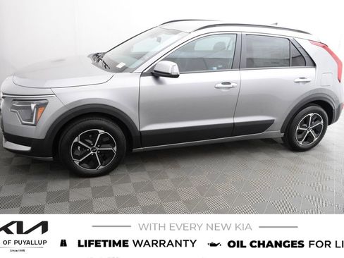 New 2026 Kia Niro EX FWD image 8
