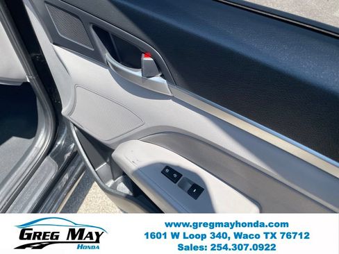 Used 2020 Hyundai Elantra Value Edition FWD image 29