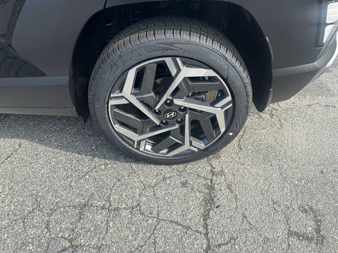 New 2026 Hyundai Kona SEL Premium AWD/4WD image 10