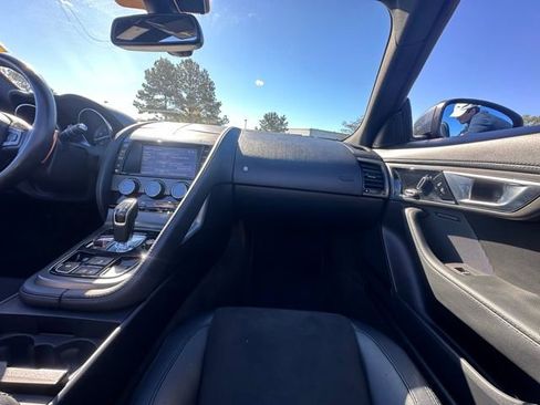 Used 2014 Jaguar F-TYPE S image 30