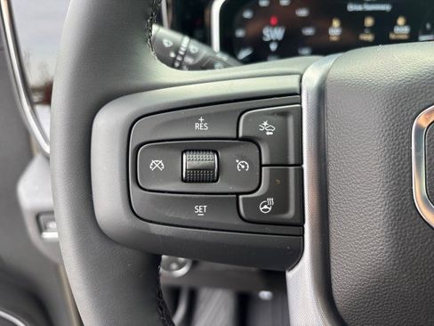 New 2026 GMC Sierra 1500 SLE image 19