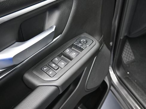 Used 2025 RAM 1500 Lone Star image 13