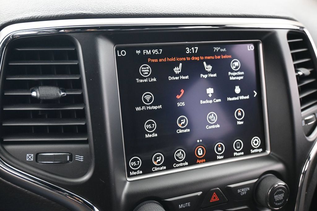 Used 2018 Jeep Grand Cherokee Altitude RWD image 19