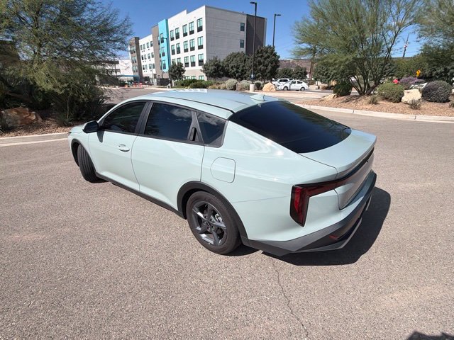 Used 2025 Kia K4 FWD image 6