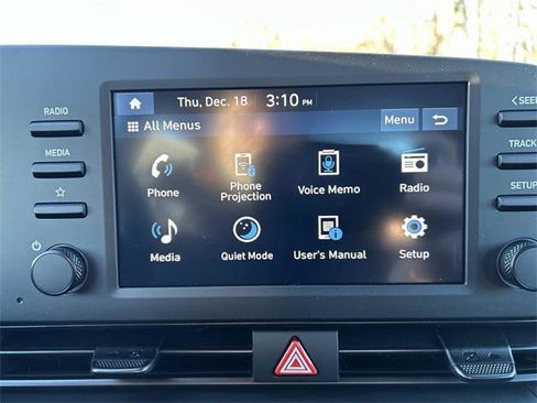 New 2026 Hyundai Elantra Sport image 9