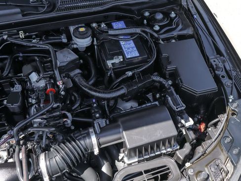 Used 2023 Honda Civic Touring image 14