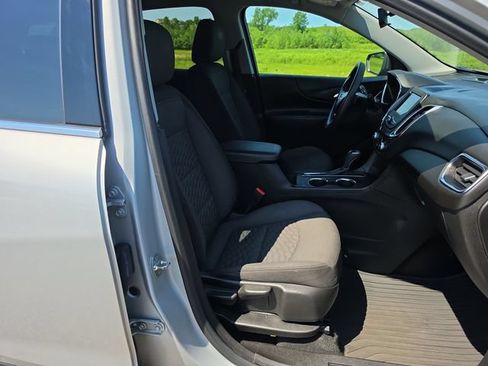 Used 2020 Chevrolet Equinox LT AWD/4WD image 29