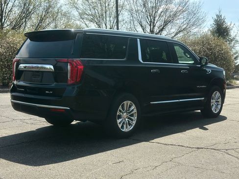 Used 2023 GMC Yukon XL SLT w/ SLT Luxury Package AWD/4WD image 8