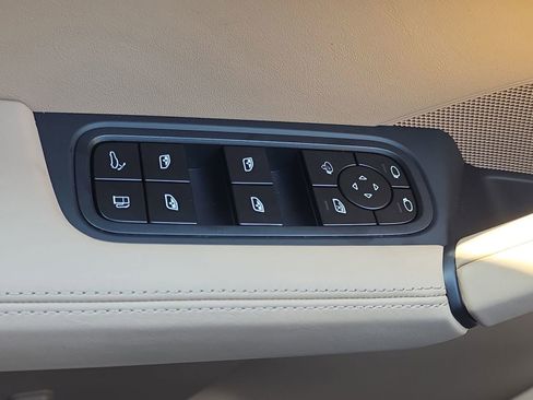 New 2026 Porsche Cayenne S image 20