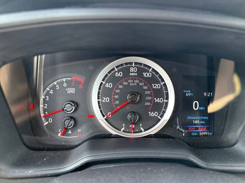 Certified 2022 Toyota Corolla Cross LE AWD/4WD image 15
