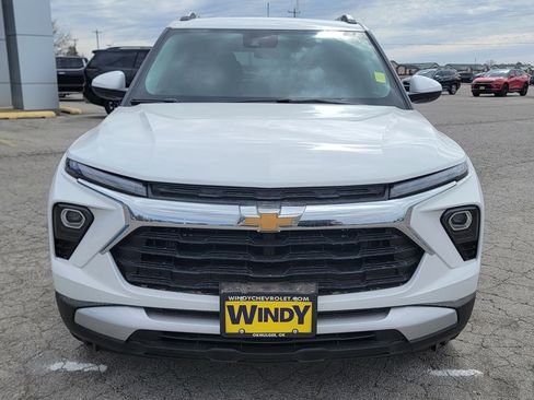 New 2025 Chevrolet TrailBlazer LT w/ LT Cold Weather Package image 2