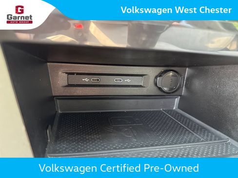 Certified 2023 Volkswagen Tiguan SE FWD image 37