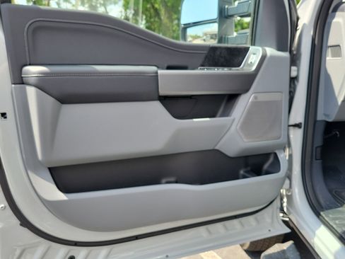 New 2026 Ford F350 XLT AWD/4WD image 16