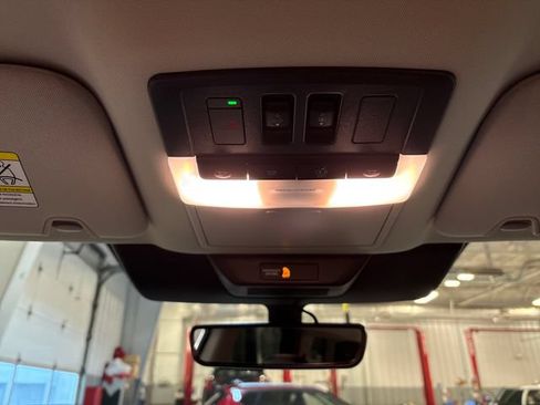 Certified 2025 Nissan Pathfinder Platinum w/ Cargo Package FWD image 40