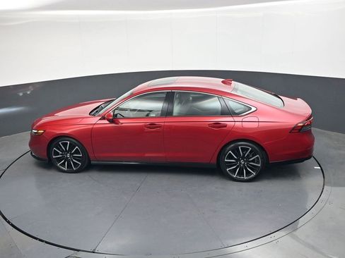 Used 2023 Honda Accord Touring image 23