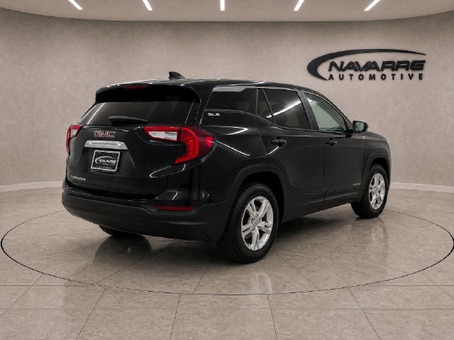 Used 2024 GMC Terrain SLE FWD image 21