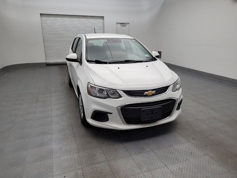 Used 2020 Chevrolet Sonic LT image 14