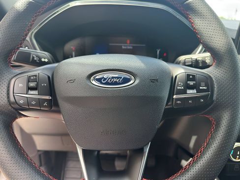 Used 2026 Ford Escape ST-Line AWD/4WD image 29