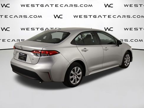 Used 2024 Toyota Corolla LE FWD image 42