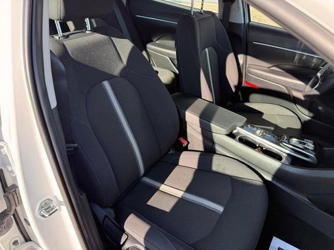Used 2022 Hyundai Sonata SEL FWD image 11