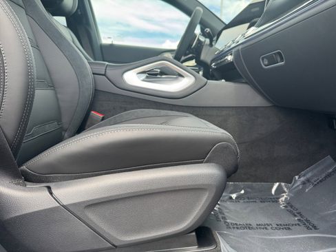 New 2026 Mercedes-Benz GLE 53 AMG 4MATIC Coupe image 19