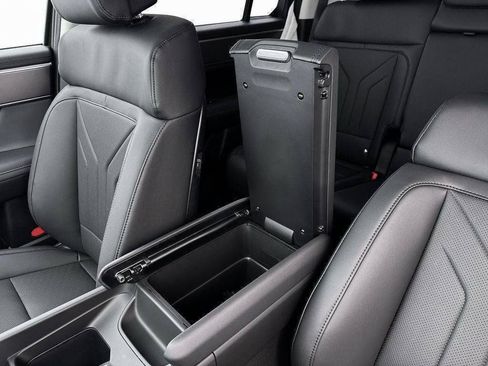 New 2026 Hyundai Santa Fe SEL FWD image 19