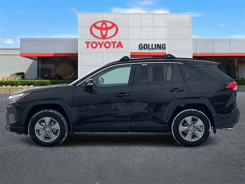 New 2025 Toyota RAV4 XLE image 5