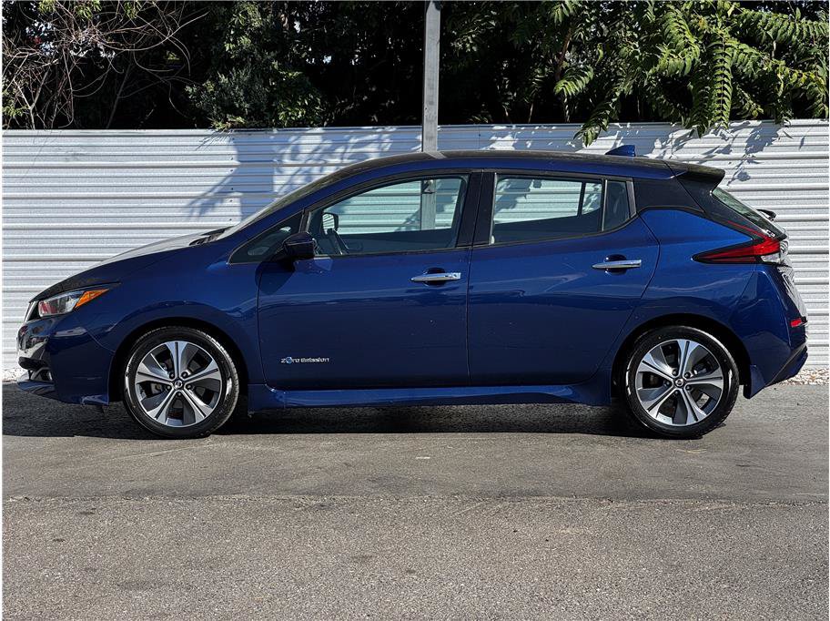 Used 2018 Nissan Leaf SL w/ SL Technology Package FWD image 9