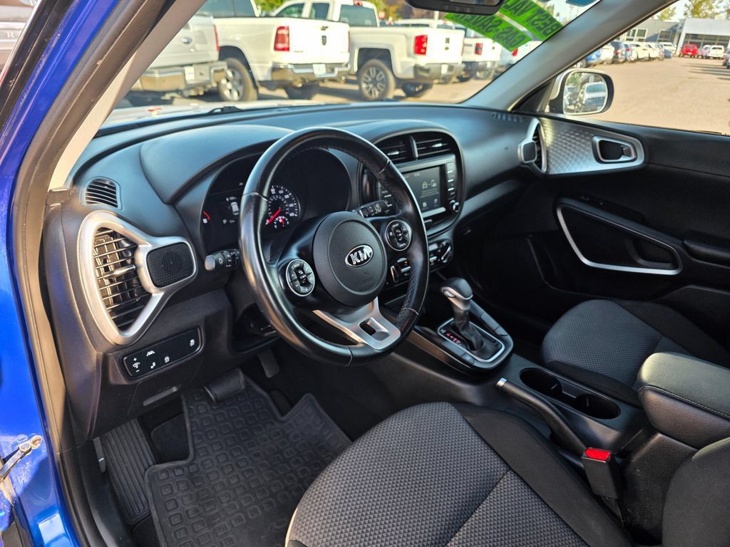 Used 2021 Kia Soul X-Line FWD image 10