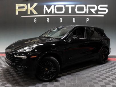 Used 2017 Porsche Cayenne Platinum Edition w/ Premium Package (PJV)
