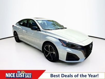 New 2025 Nissan Altima 2.5 SR w/ SR Premium Package