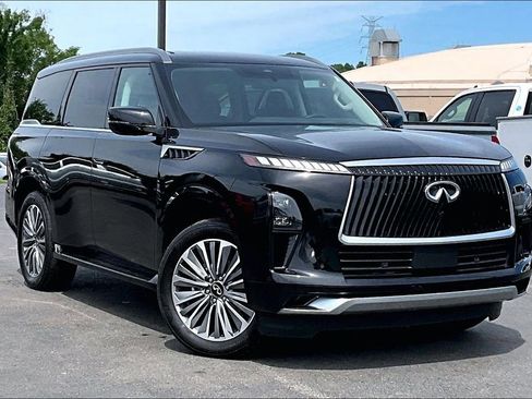 Used 2025 INFINITI QX80 Sensory AWD/4WD image 38