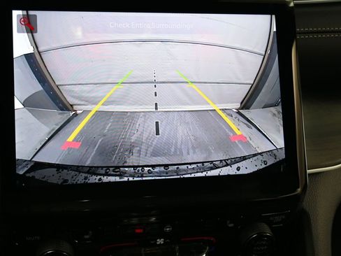 New 2025 Jeep Grand Cherokee L Limited w/ Black Appearance Package image 18